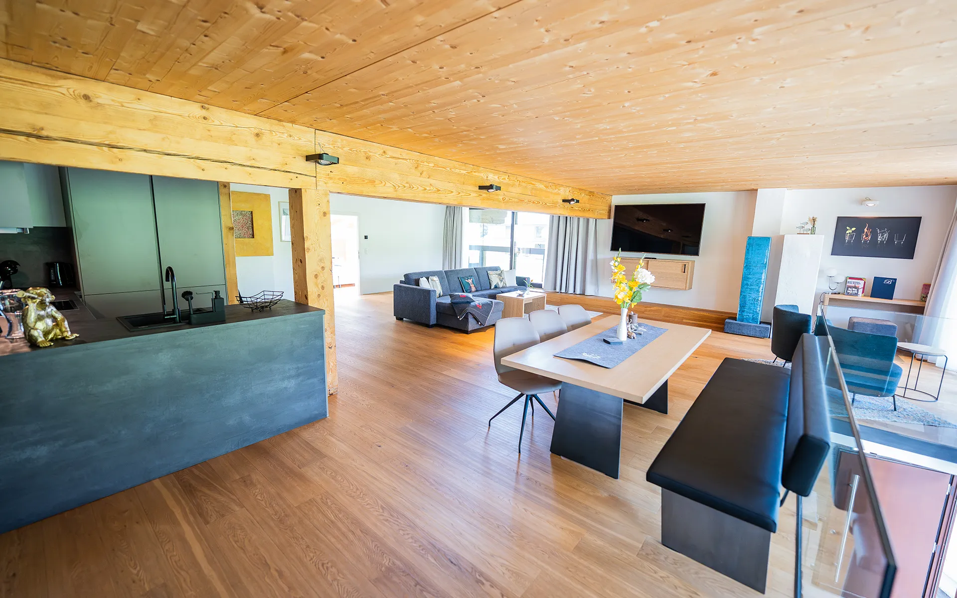 Panorama-Quartier-Seefeld_1920x1200_Zimmer-Wasser_0006_Panorama_Quartier_42_web